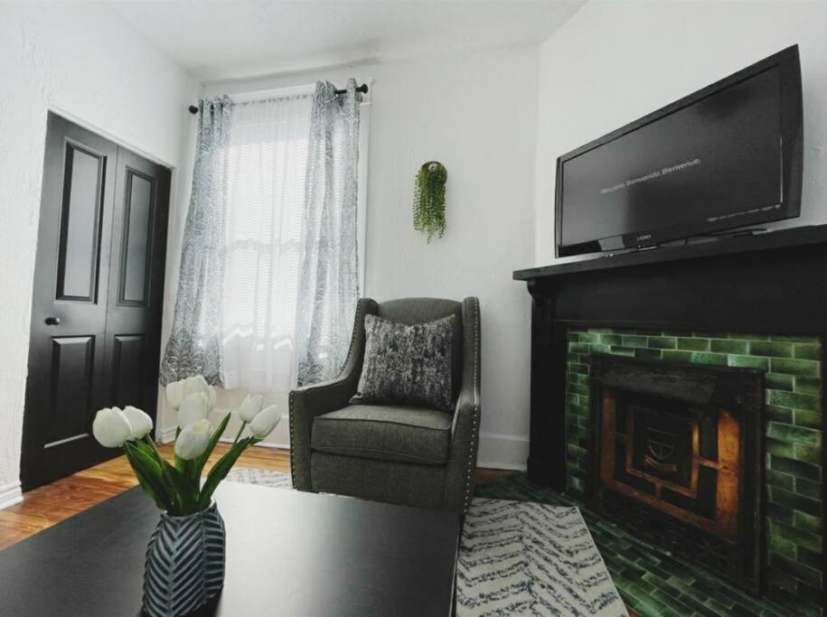 شقة Lovely 2Br W Office Space - King Bed & Alexa بيتسبرغ المظهر الخارجي الصورة