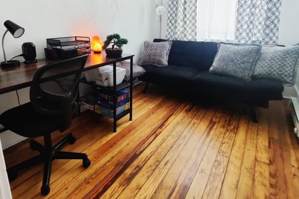 شقة Lovely 2Br W Office Space - King Bed & Alexa بيتسبرغ المظهر الخارجي الصورة
